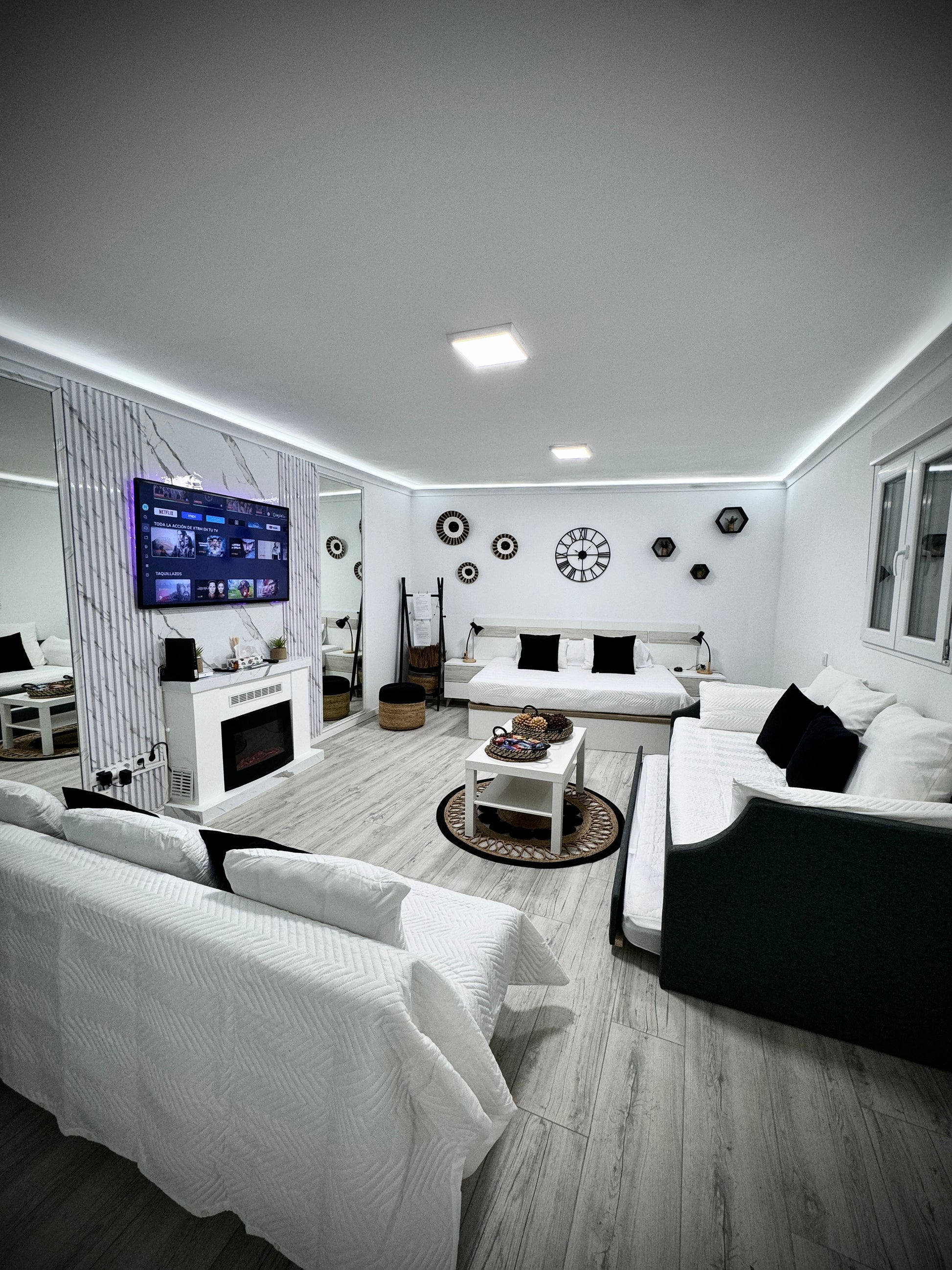 Suite Moderna Madrid Centro la Latina 3/4Huespedes