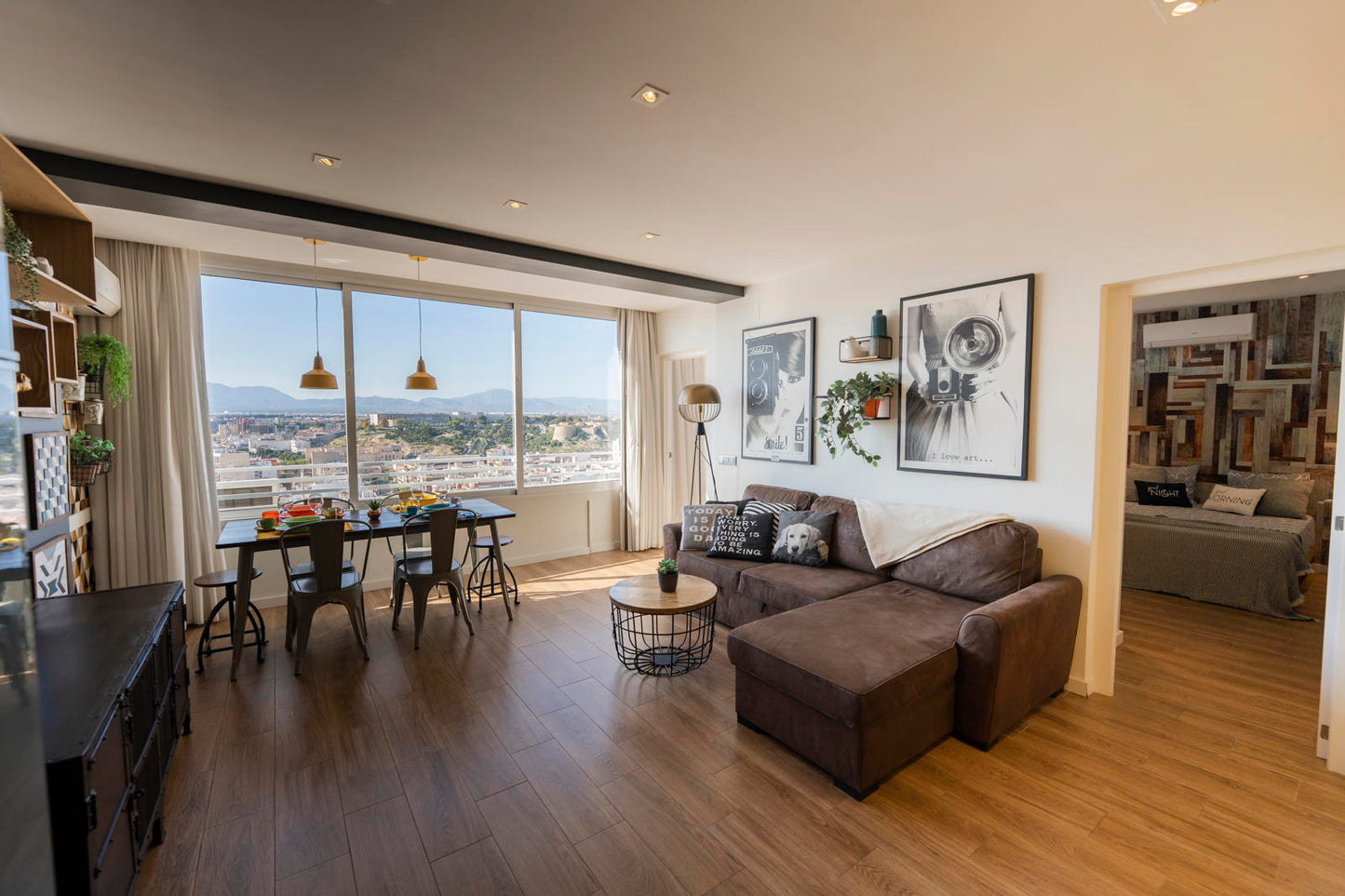 Encantador Apartamento en el centro de Alicante - Main Image
