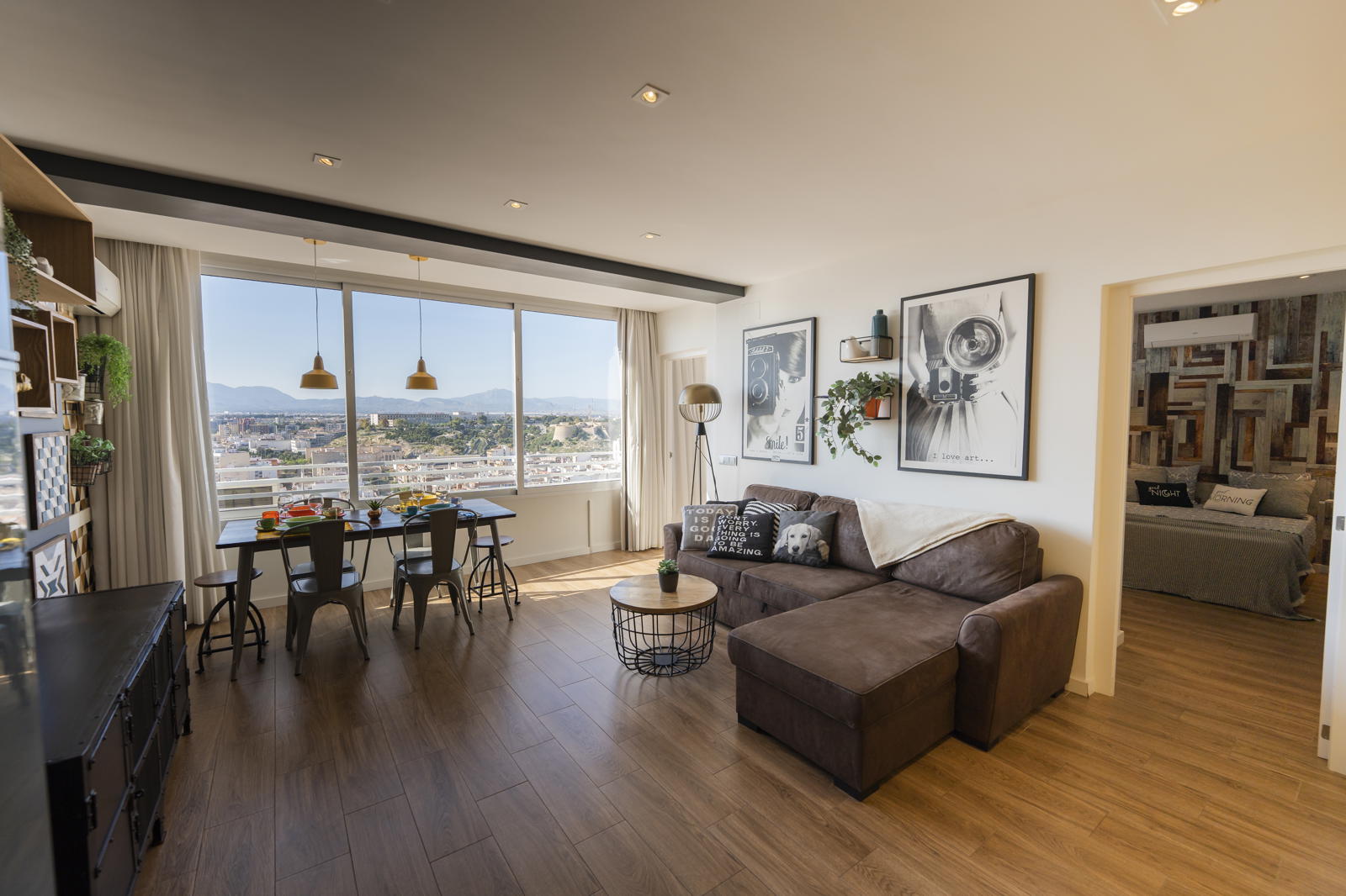 Encantador Apartamento en el centro de Alicante - Main Image