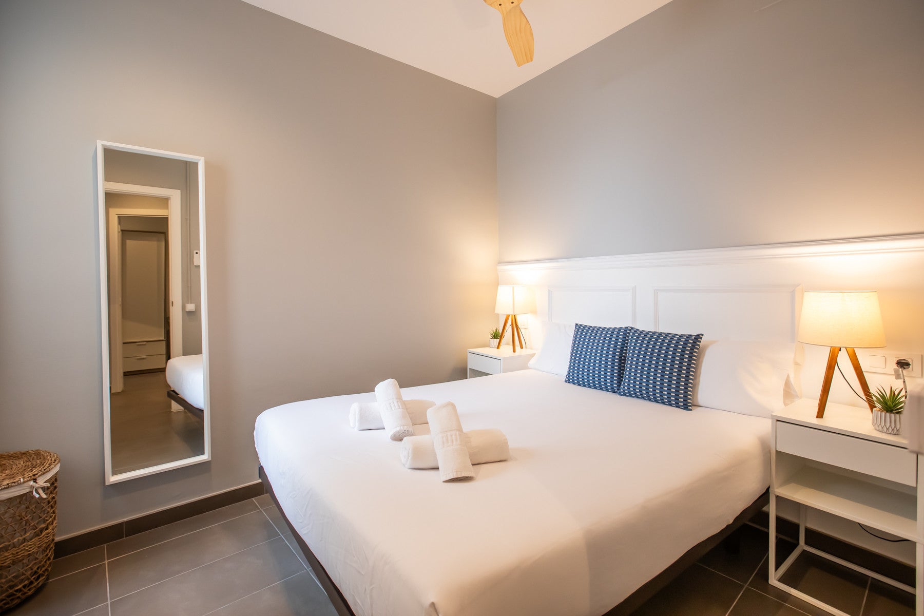 33MAL1082 - Gran apartamento de 3 dormitorios cerca de la Sagrada Familia